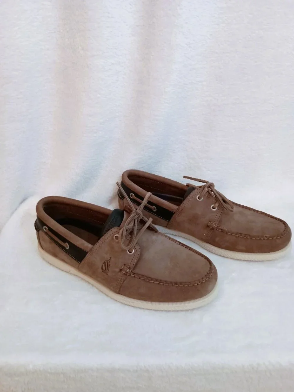 Nautica Nubuck Leather Boat Shoes Sz 11 M Brown NWOB